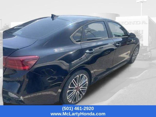 Used 2022 Aurora Black Kia GT image 6