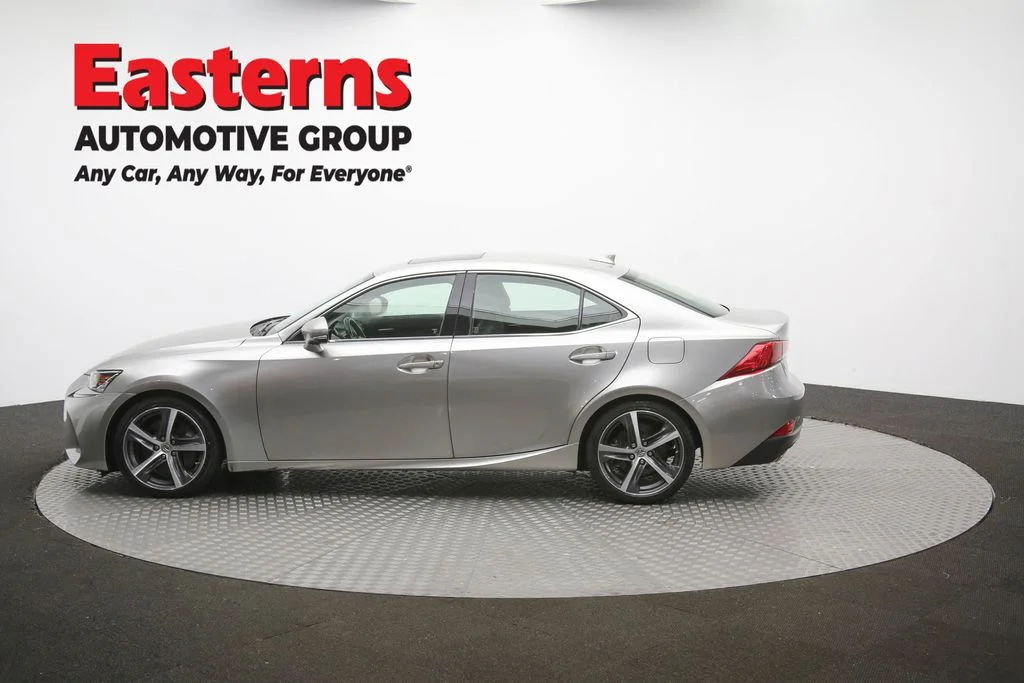 Used 2019 Silver Lexus 300 image 62
