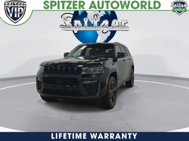 New 2027 High-Gloss Black Paint Jeep Limited image 8