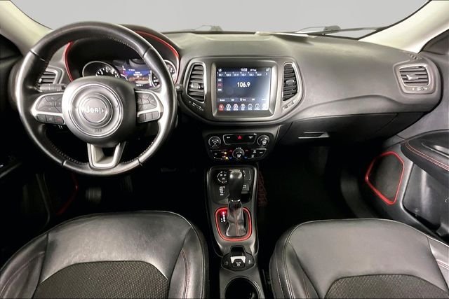 Used 2020 Gray Jeep Trailhawk image 7