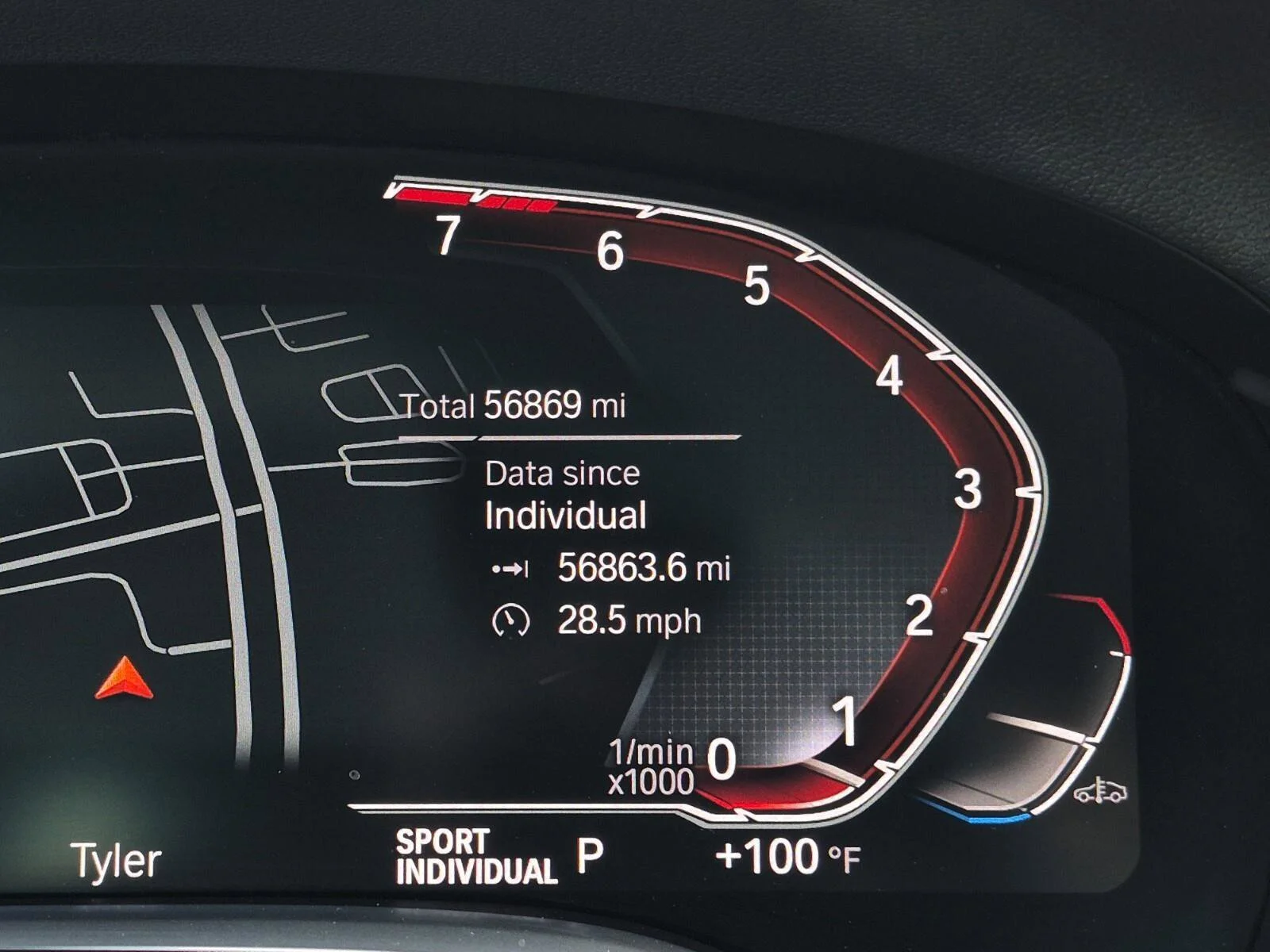 Used 2022 Black Sapphire Metallic BMW 740i image 24