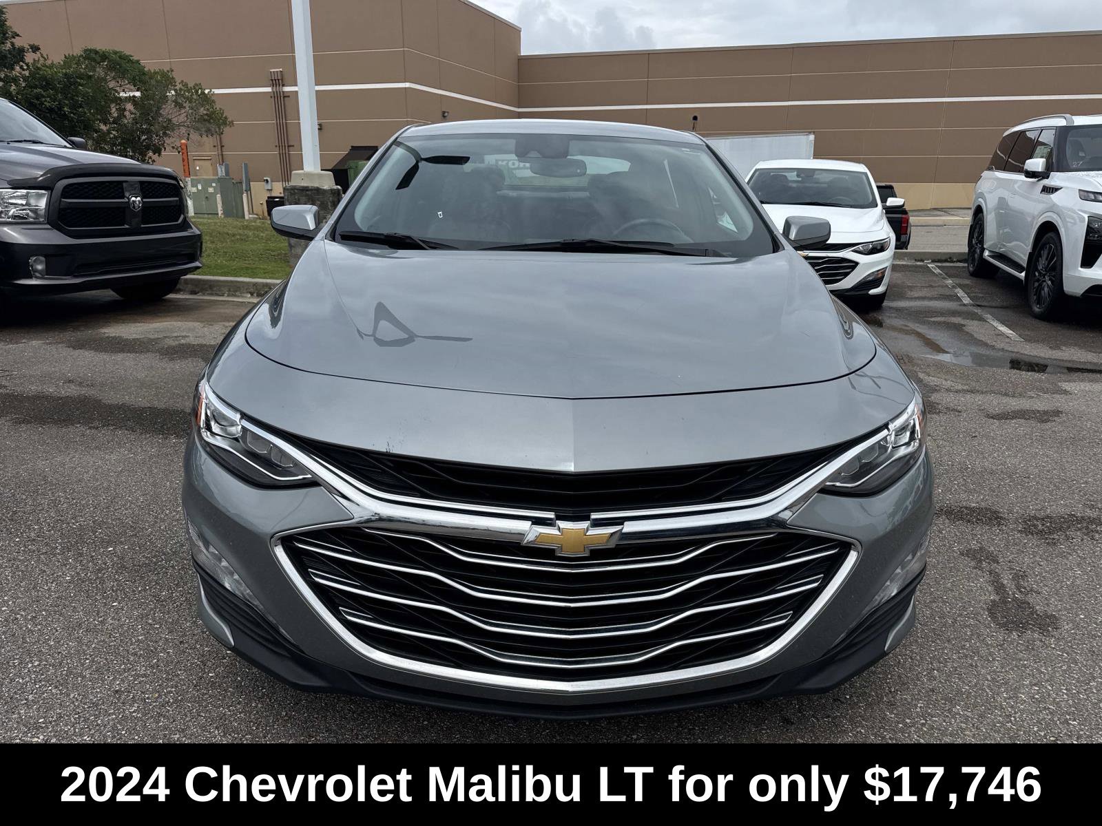Used 2024 Gray Chevrolet LT image 2