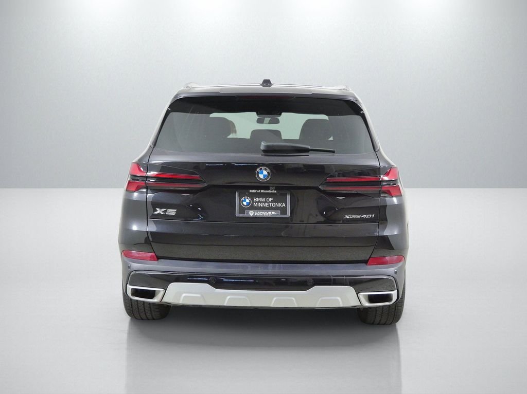 Certified Used 2024 Black Sapphire Metallic BMW xDrive40i image 12