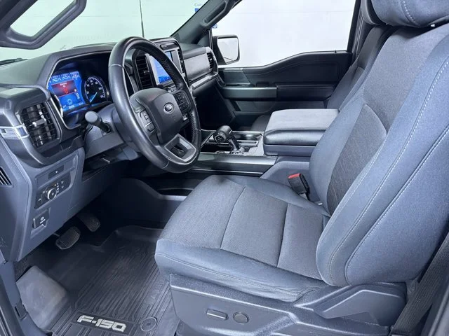 Used 2022 ICONICSILVER Ford XLT image 18