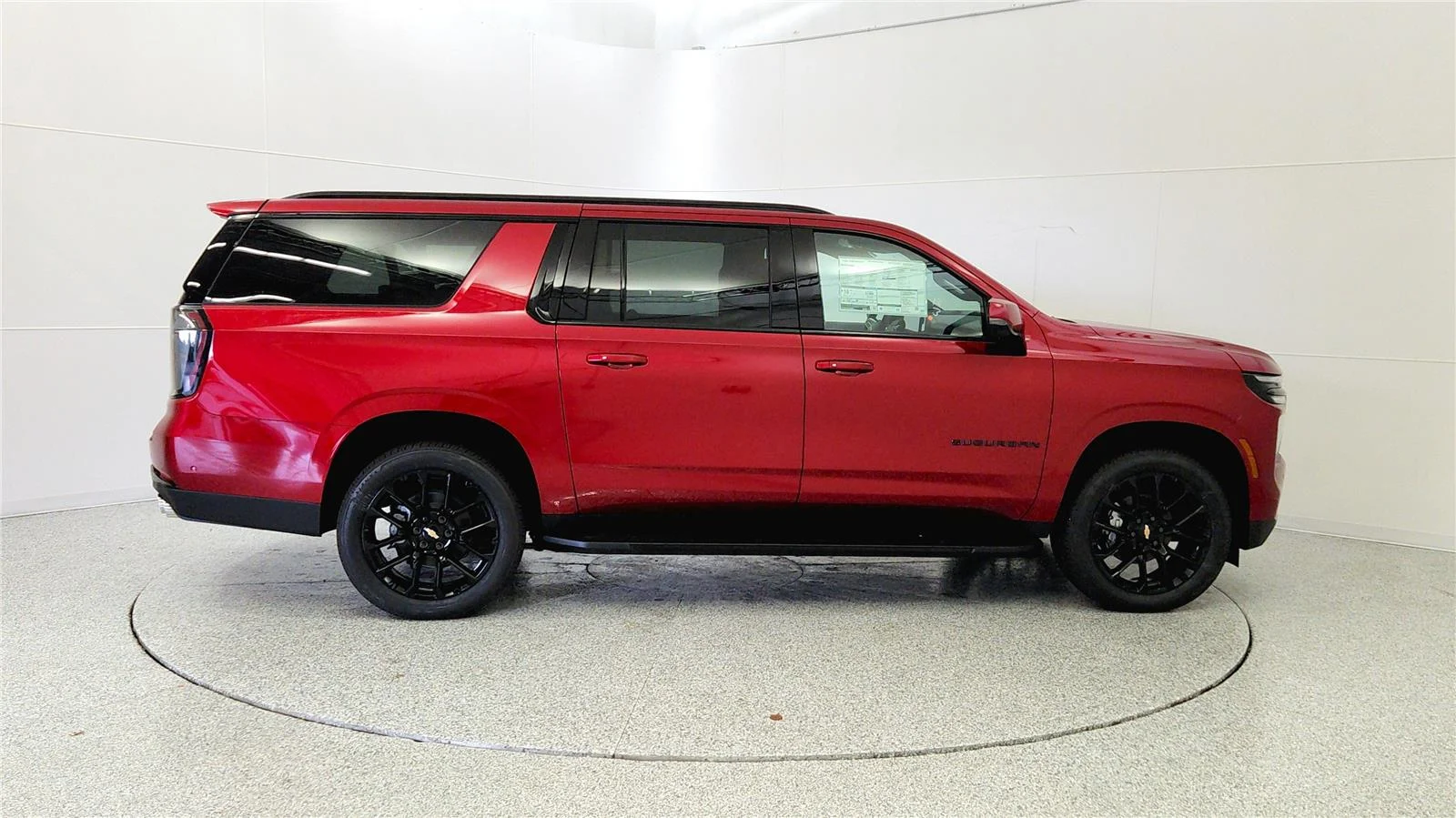 2026 Chevrolet Suburban RST - Photo 8