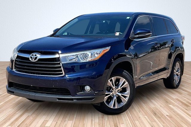 2015 Toyota Highlander LE Plus V6