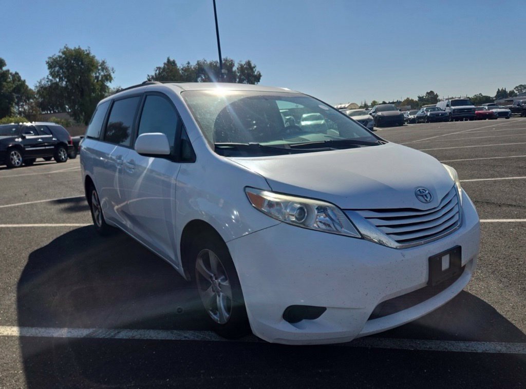 2015 Toyota Sienna