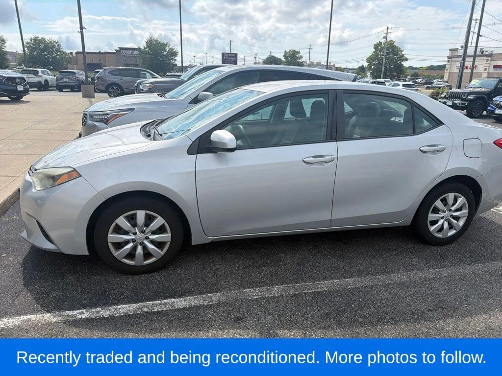 Used 2014 Gray Toyota L image 2