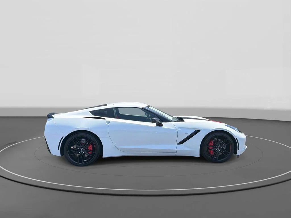 Used 2015 Arctic White Chevrolet Z51 2LT image 4