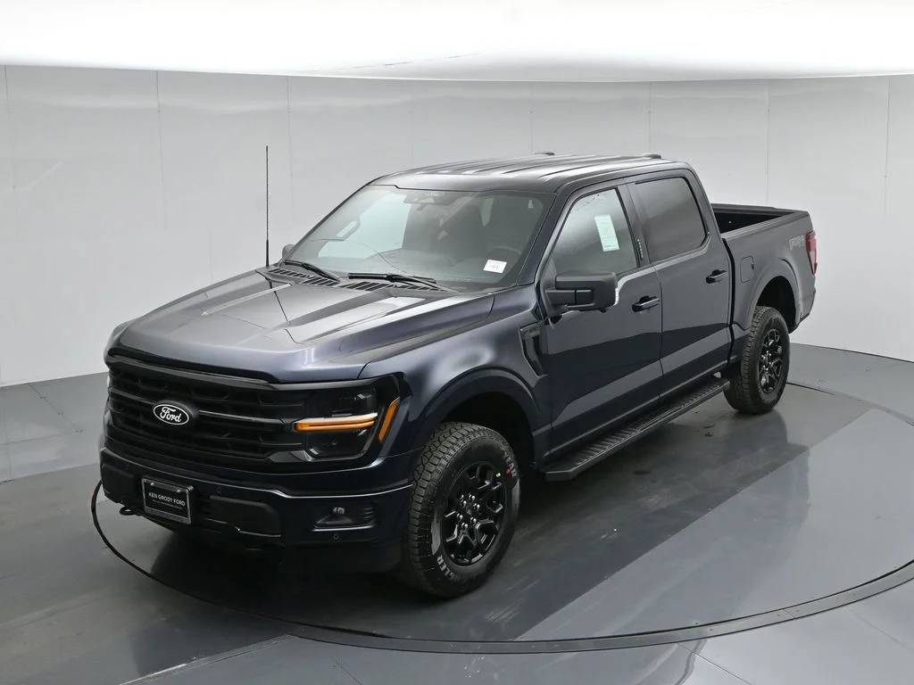 New 2026 Blue Ford XLT image 34