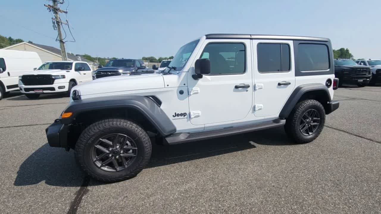 New 2026 Bright White Clearcoat Jeep Sport S image 5