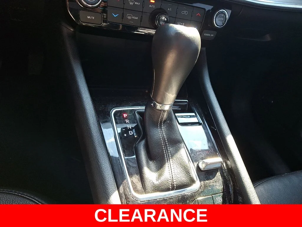 Certified Used 2022 Black Jeep Limited image 16