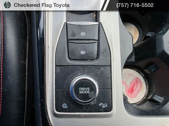 Used 2022 White Metallic Ford ST-Line image 16