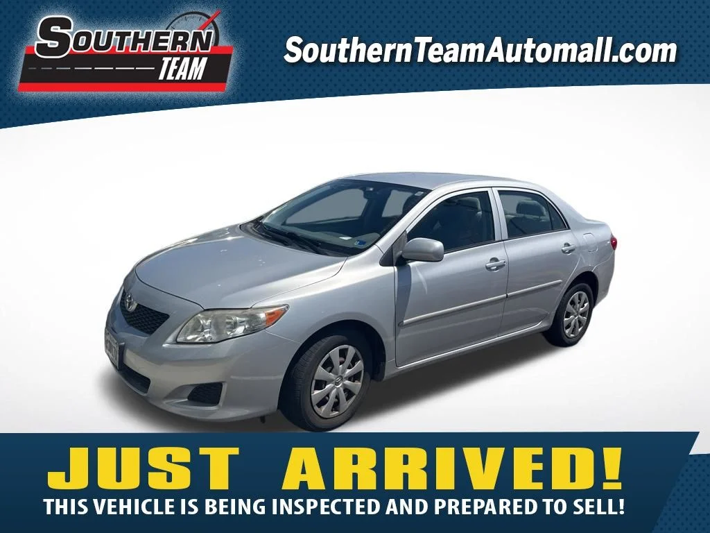 Used 2009  Toyota  image 1