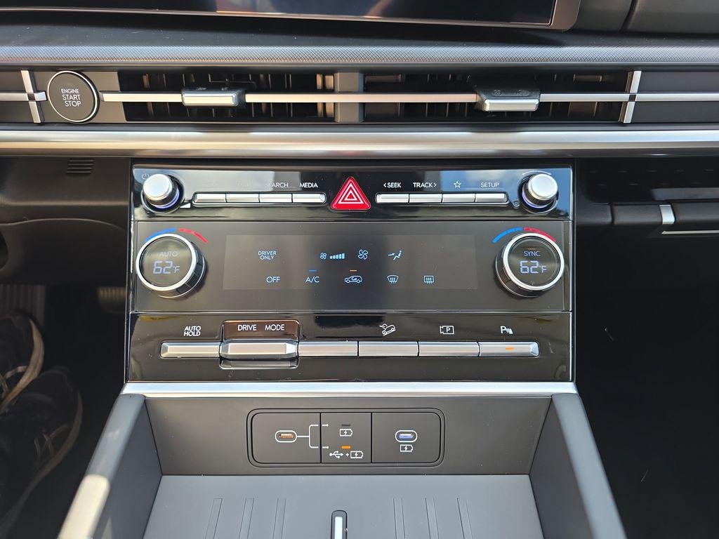 New 2026 Serenity White Hyundai SE image 13