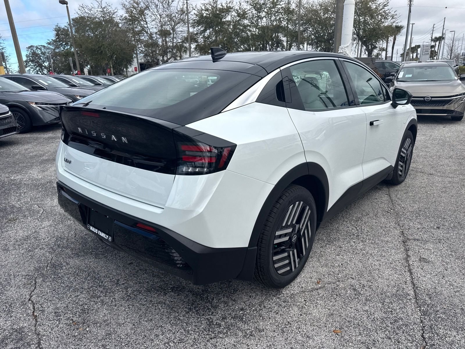 New 2026 White Nissan SV+ image 6