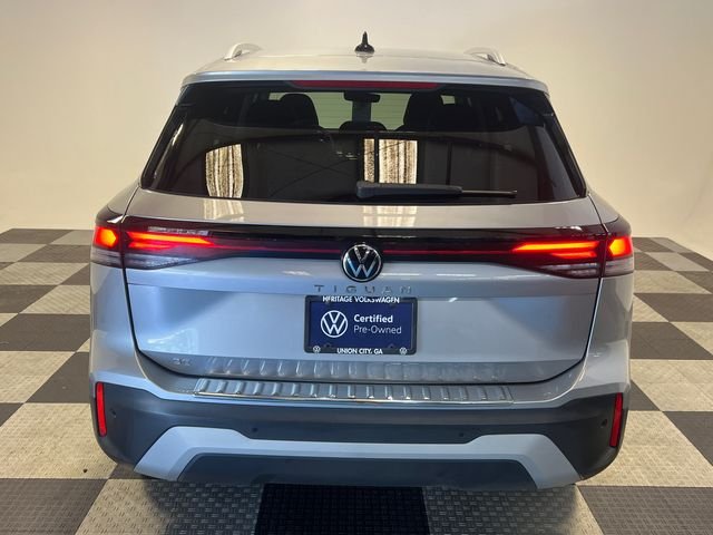 Certified Used 2025 Silver Volkswagen 2.0T SE image 4