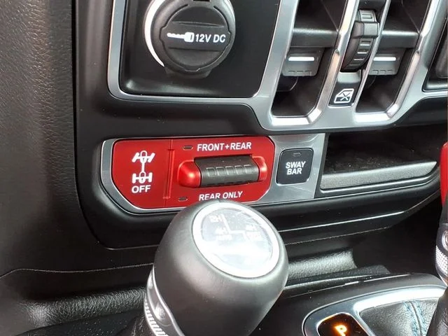 Used 2023 Silver Jeep Rubicon 4xe image 10