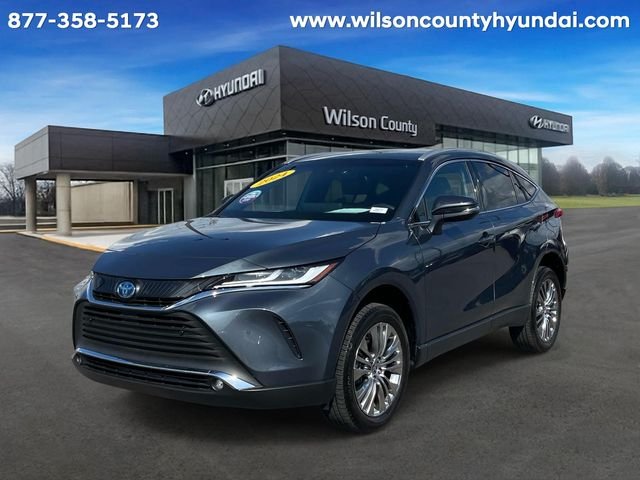 2024 Toyota Venza XLE Hybrid AWD's photo