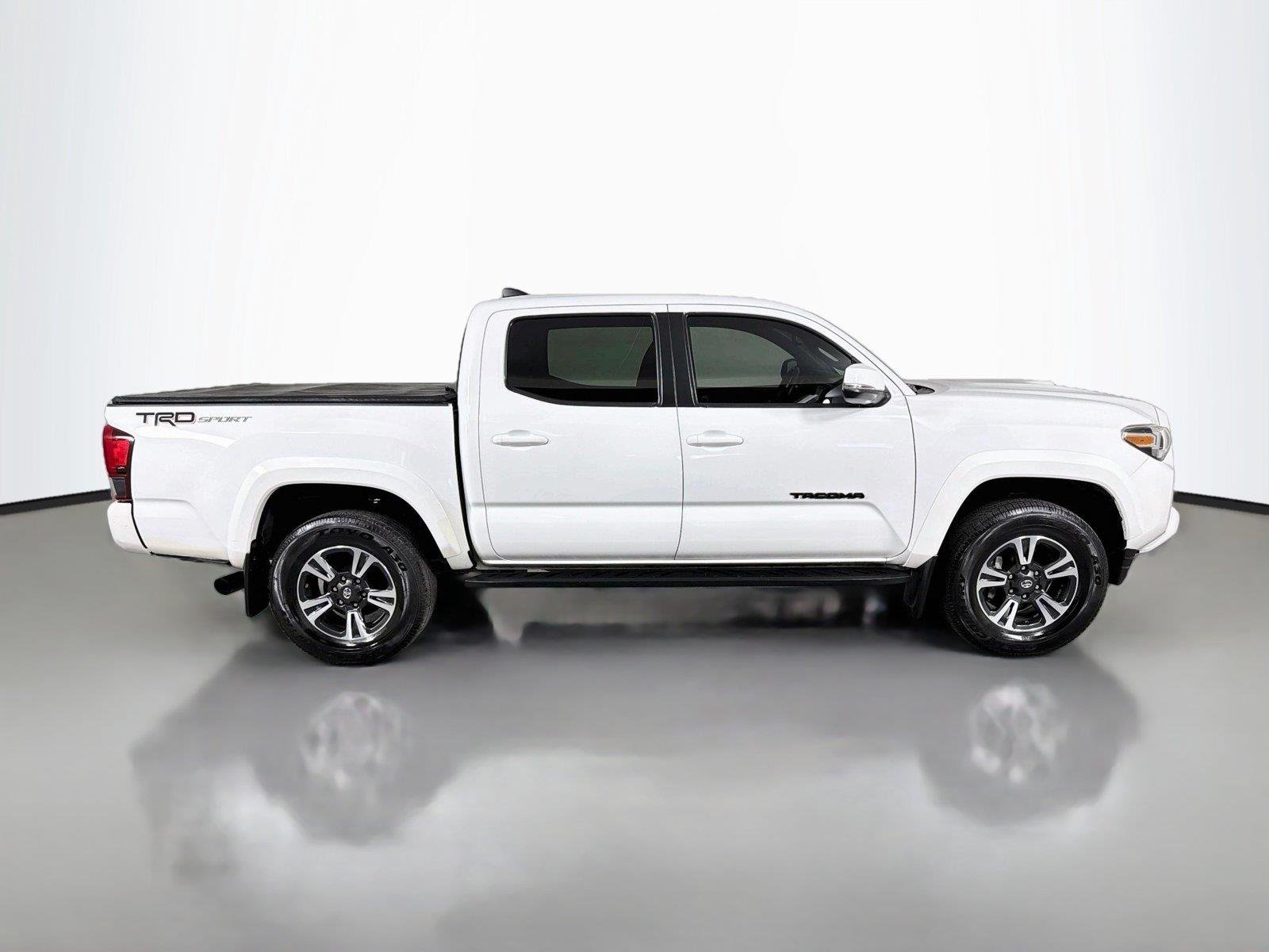 Used 2018 Super White Toyota TRD Sport image 4