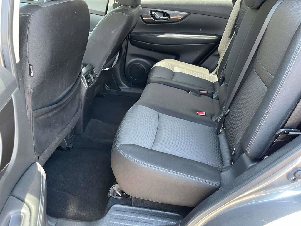 Used 2020 Gray Nissan SV image 10
