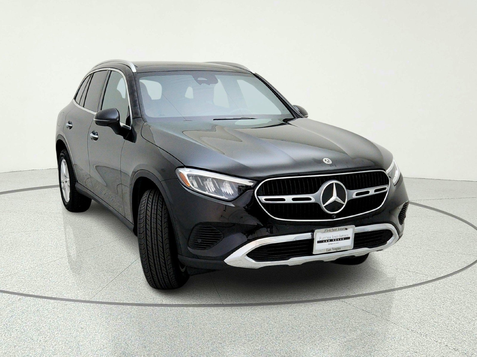Certified Used 2023 Black Mercedes-Benz GLC 300 image 4