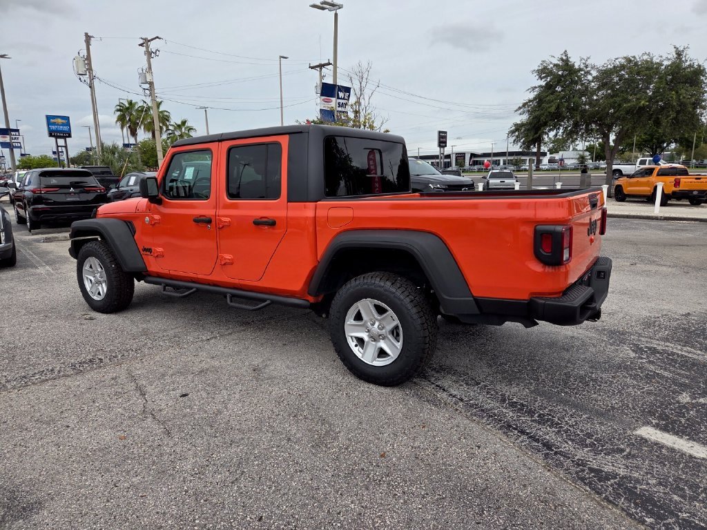 2020 Jeep Gladiator Sport S - Photo 11