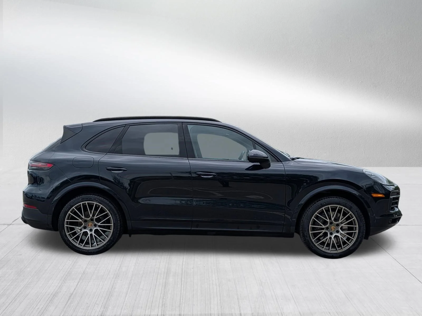 2022 Porsche Cayenne Platinum Edition - Photo 8