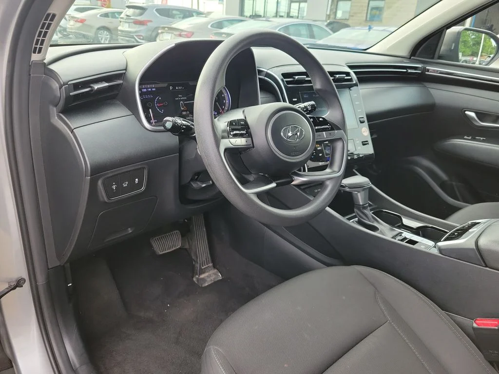 Used 2024 Silver Hyundai SEL image 21