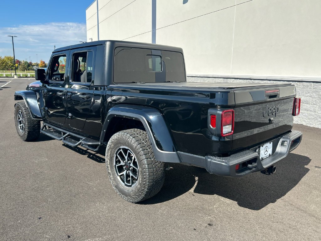 Used 2024 Black Jeep Sport S image 5
