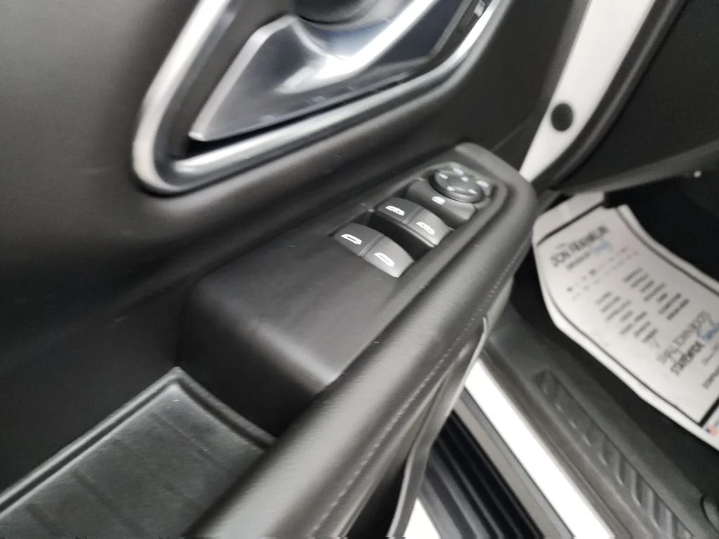 Used 2023 White Chevrolet LS image 17