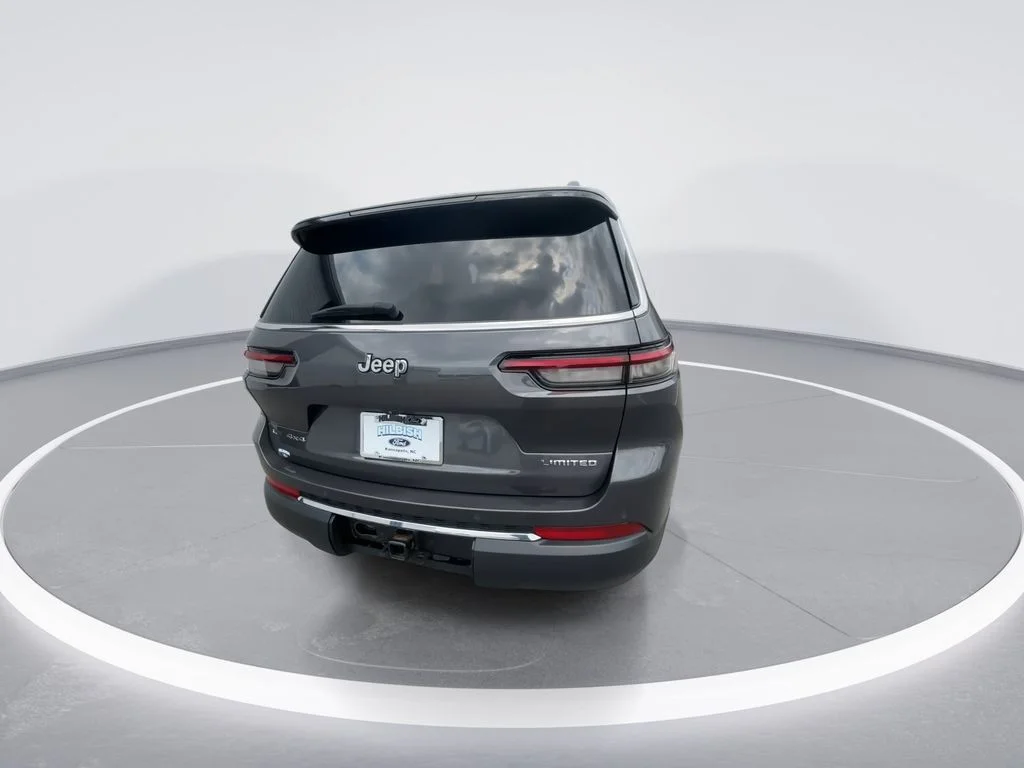 Used 2021 Gray Jeep Limited image 7