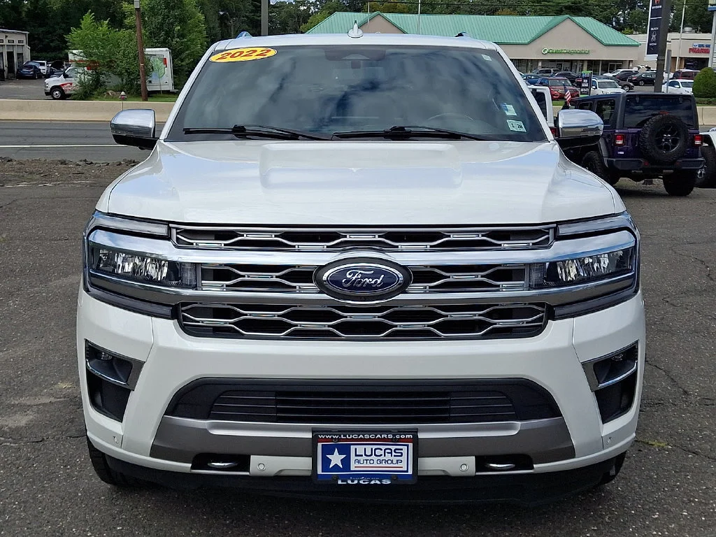 Used 2022 Star White Metallic Tri-Coat Ford Platinum image 4