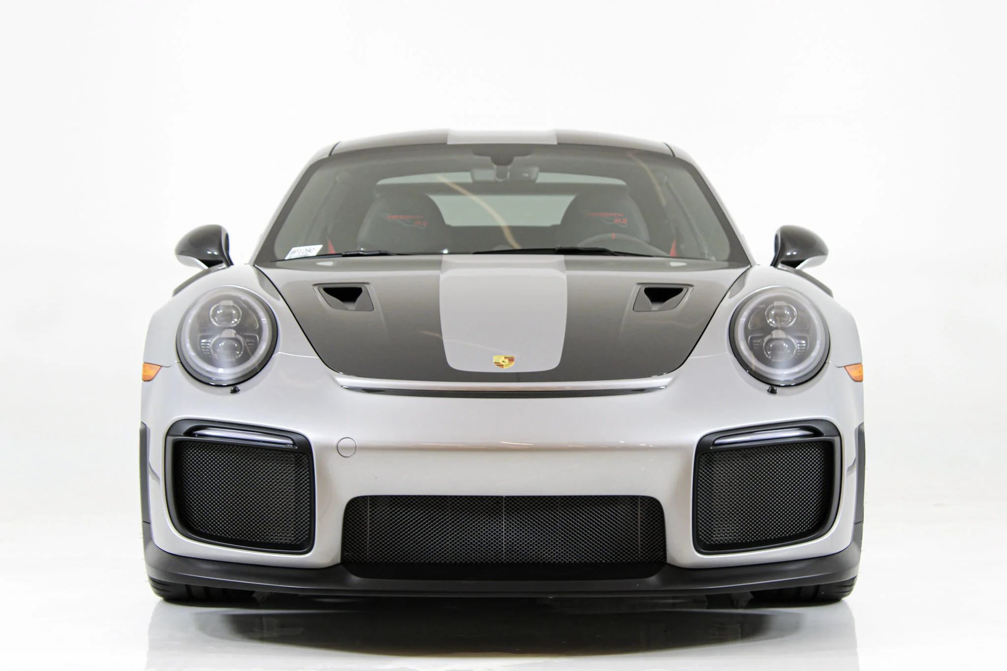 Used 2018 Silver Porsche GT2 RS Coupe image 10