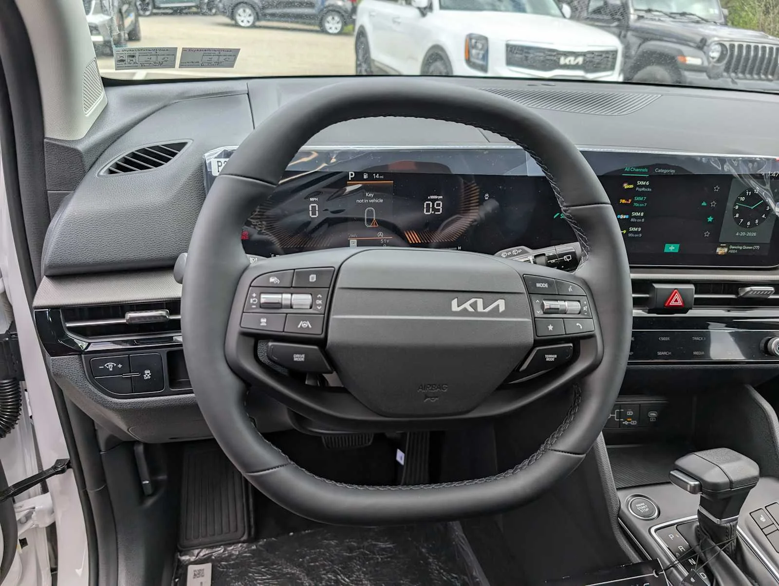 New 2026 Glacial White Pearl Kia LX image 28