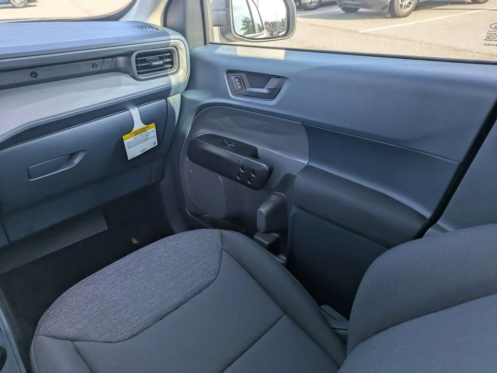 New 2026 Oxford White Ford XL image 16