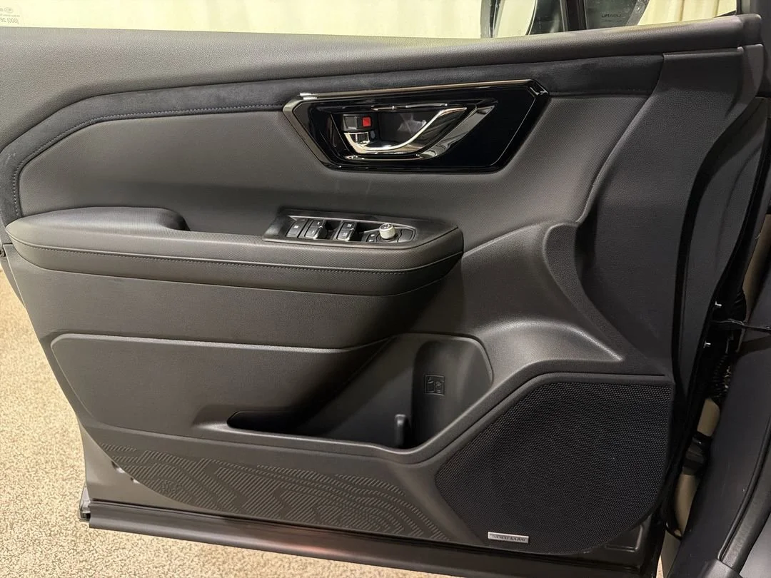 New 2026 Magnetite Gray Metallic Subaru Limited Hybrid image 18