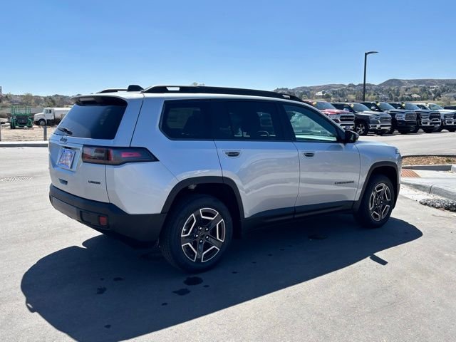 New 2026 Silver Zynith Clear-Coat Exterior Paint Jeep Laredo image 5
