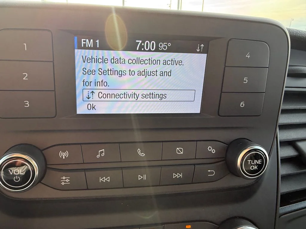 Used 2025 White Ford XL image 11