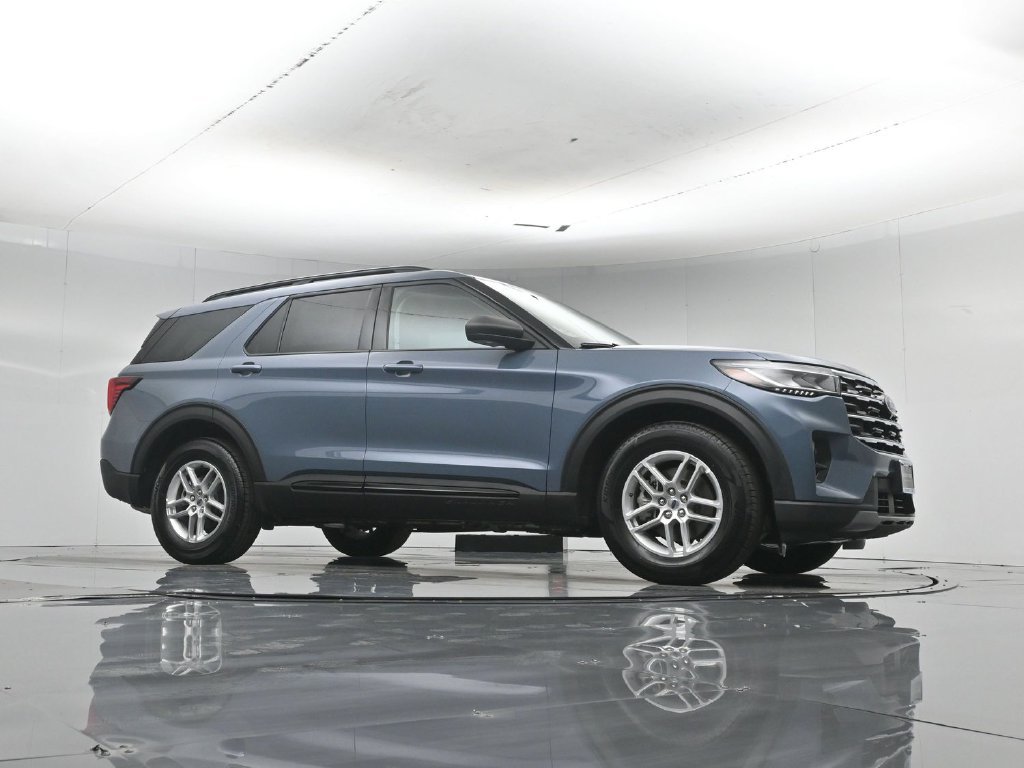 New 2026 Vapor Blue Metallic Ford Active image 53