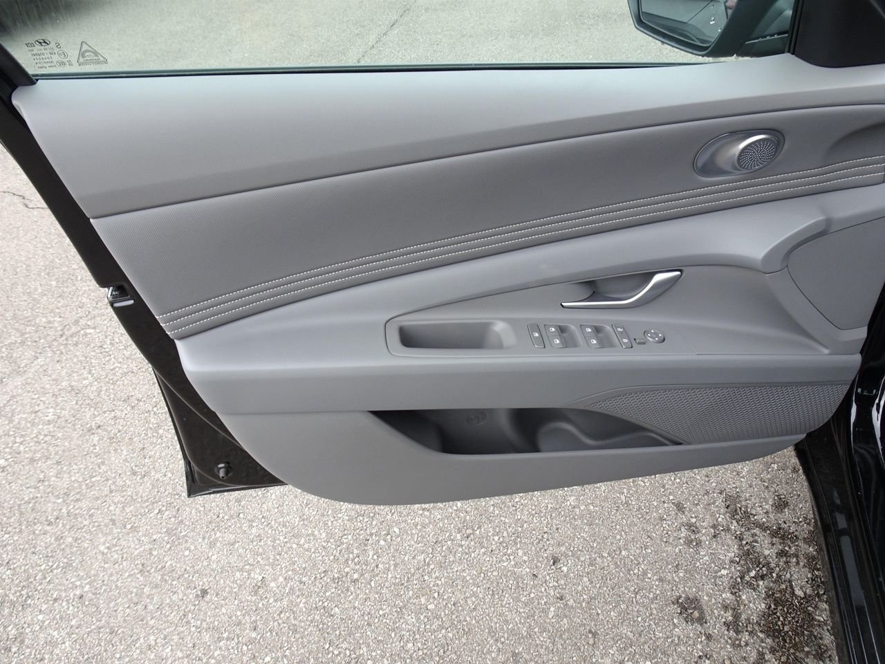New 2026 Black Hyundai SEL Sport image 12