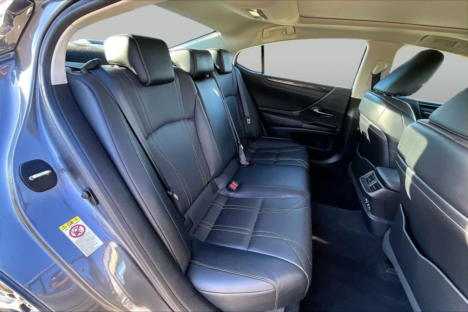 Used 2019 Nebula Gray Pearl Lexus Luxury image 20