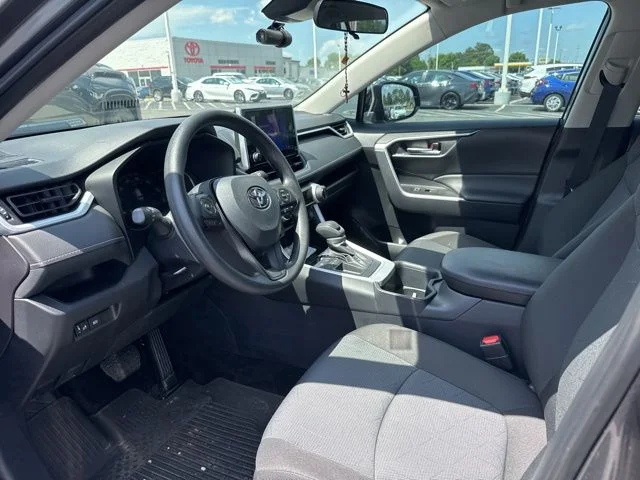 Used 2025 Gray Toyota XLE image 5