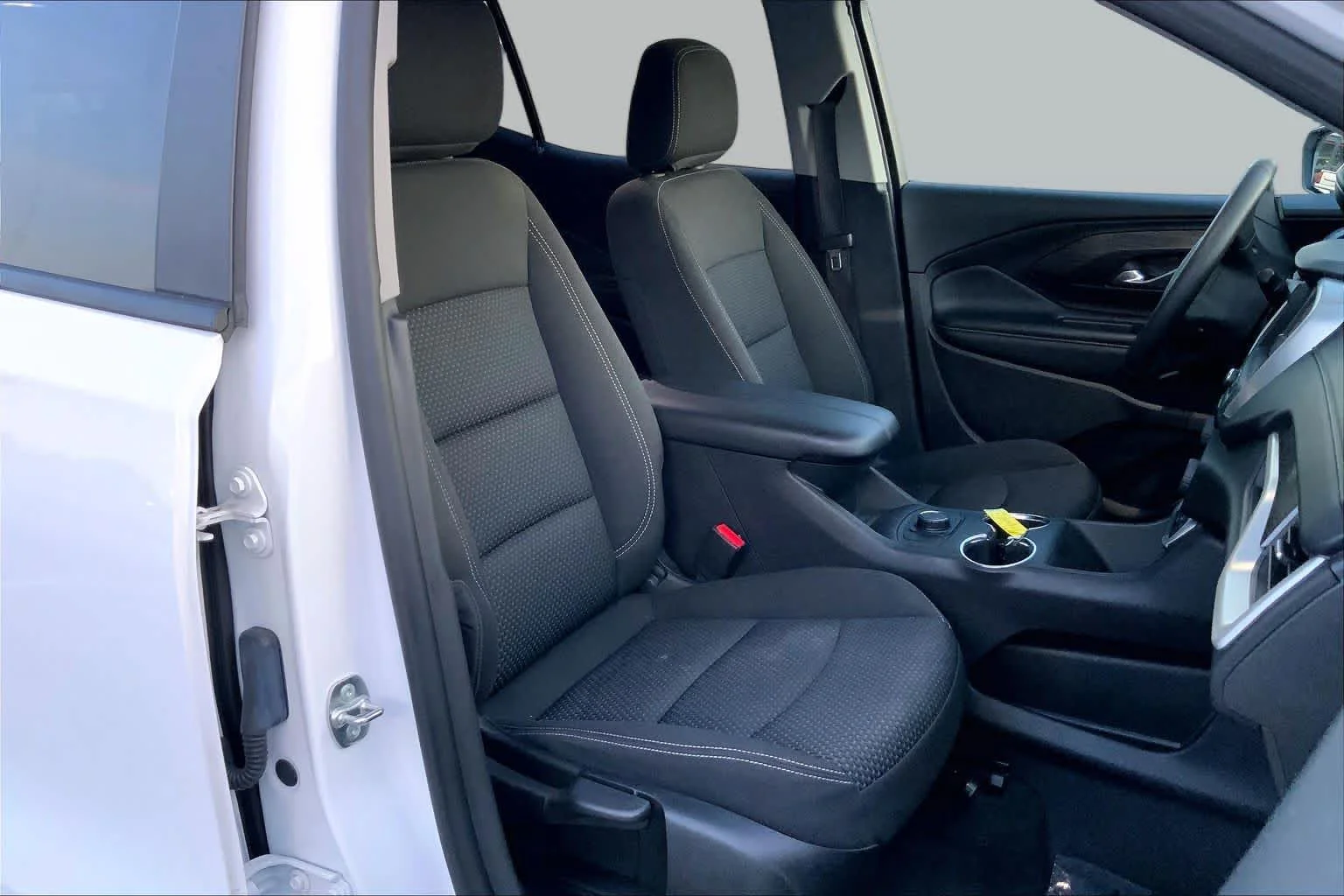 Used 2024 Summit White GMC SLE image 8
