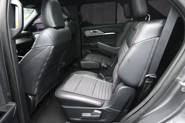 Certified Used 2025 Carbonized Gray Metallic Ford ST-Line image 22