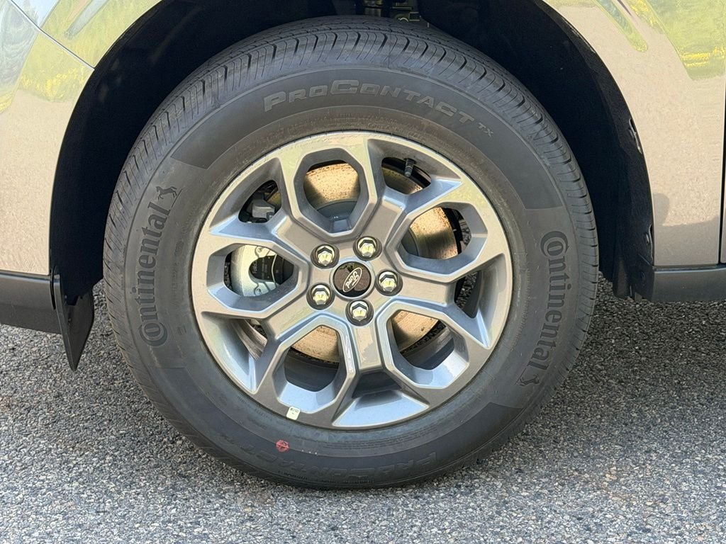 New 2026 Carbonized Gray Metallic Ford XLT image 23