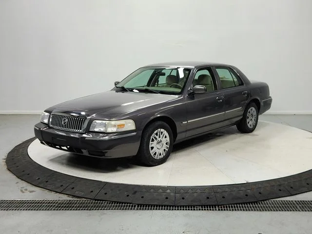 Used 2007 Gray Mercury GS image 4