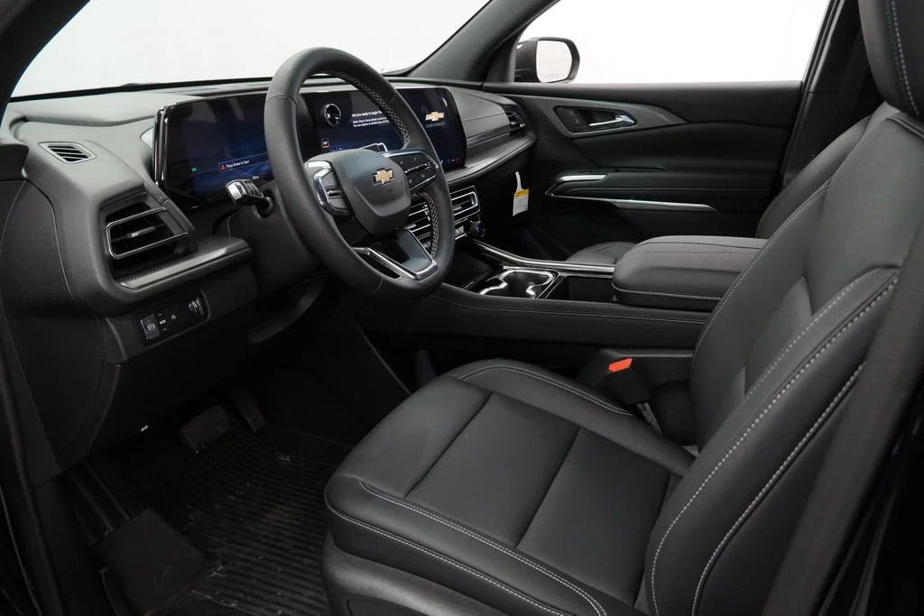New 2026 Mosaic Black Metallic Chevrolet LT image 10