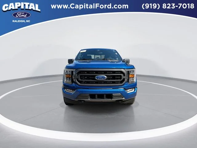 Used 2023 Blue Ford XLT image 3