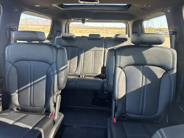 New 2026 White Jeep Summit Obsidian image 27